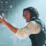 Oscar Isaac di Frankenstein