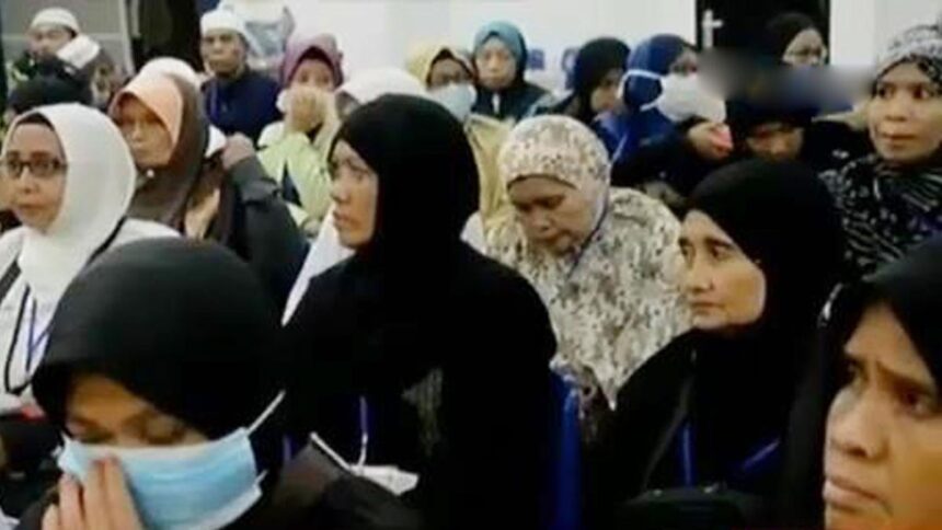 097135900 1477047947 Jemaah Haji Ilegal