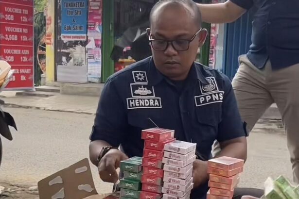 bea cukai menyita ribuan batang rokok tanpa pita cukai di warung kelontong kota bogor 1747825432807 169