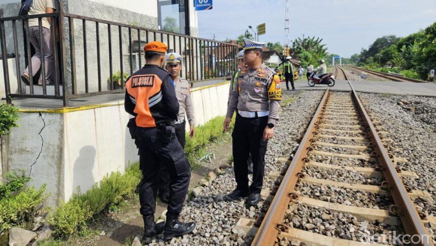 btp cek pos lokasi kecelakaan ka malioboro ekspress di magetan 1747798441010 169