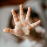 ilustrasi pelecehan dan penelantaran anak 1 169