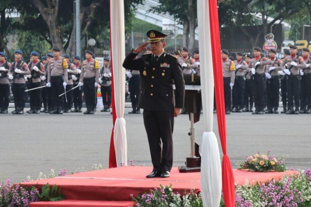 irwasda polda metro jaya kombes nurcholis memimpin upacara hari kebangkitan nasional 1747762598783 169