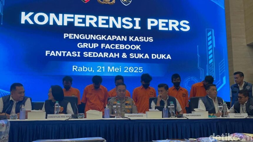 jumpa pers kasus grup fb fantasi sedarah dan suka duka di bareskrim polri rumondangdetikcom 1747814007203 169