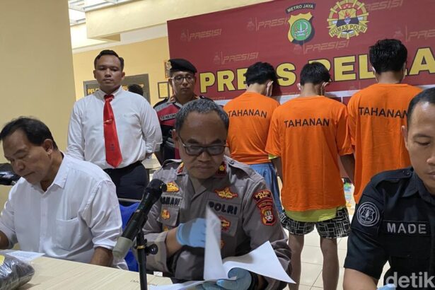 jumpa pers polres metro depok kasus pencurian motor 1748261291351 169