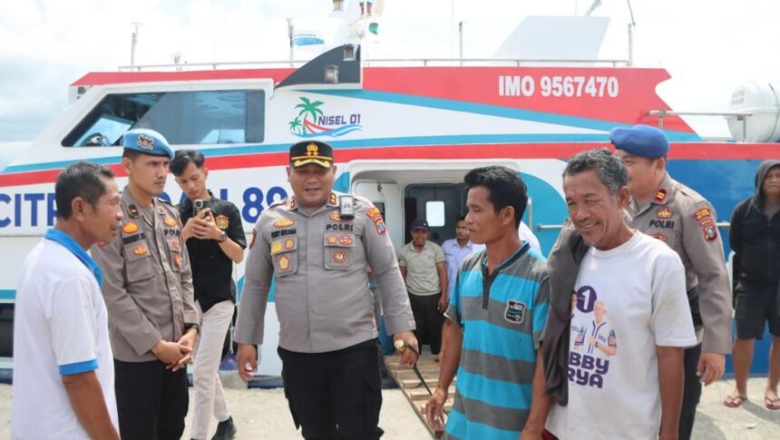 kedua nelayan yang sempat hilang saat tiba di teluk dalam nias selatan sumut dok polres nisel 1747929624669 169