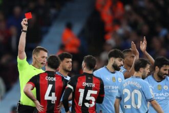 manchester city vs bournemoouth liga inggris premier league lewis cook kartu merah 1747777826807 169
