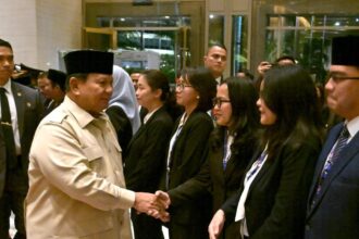 prabowo subianto disambut diaspora saat tiba di malaysia dokbiro pers sekretariat presiden 1748187536465 169