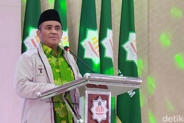 rektor uin mataram masnun tahir foto ahmad viqidetikbali 1747812603919 169