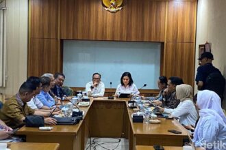 veronika tan sambangi universitas pancasila ia mendengar langsung cerita korban pelecehan rektor up nonaktif wildan noviansahd 1747798677398 169